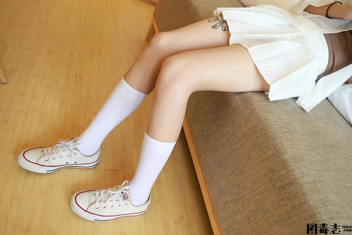 [誉铭传媒] 袜足摄影 2022元旦作品-光影社区