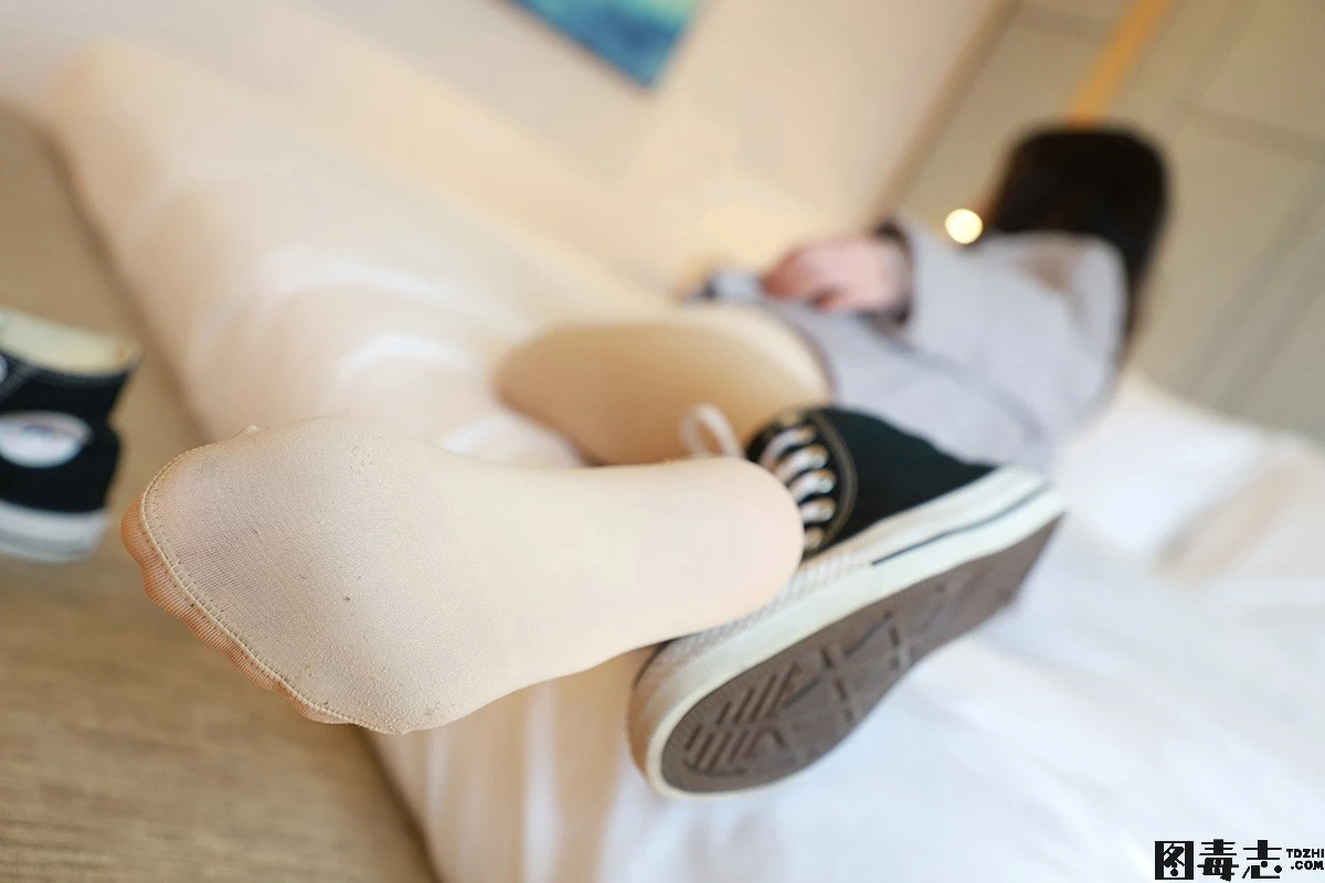 图片[2]-[誉铭传媒] 袜足摄影 2020年第13期作品-光影社区