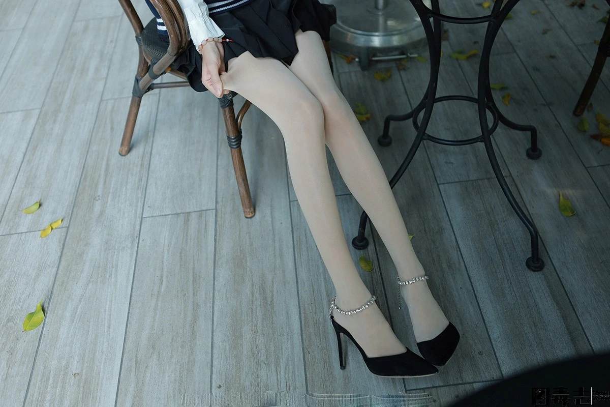 [IESS异思趣向] 模特：团团《纯欲学苑装》-光影社区