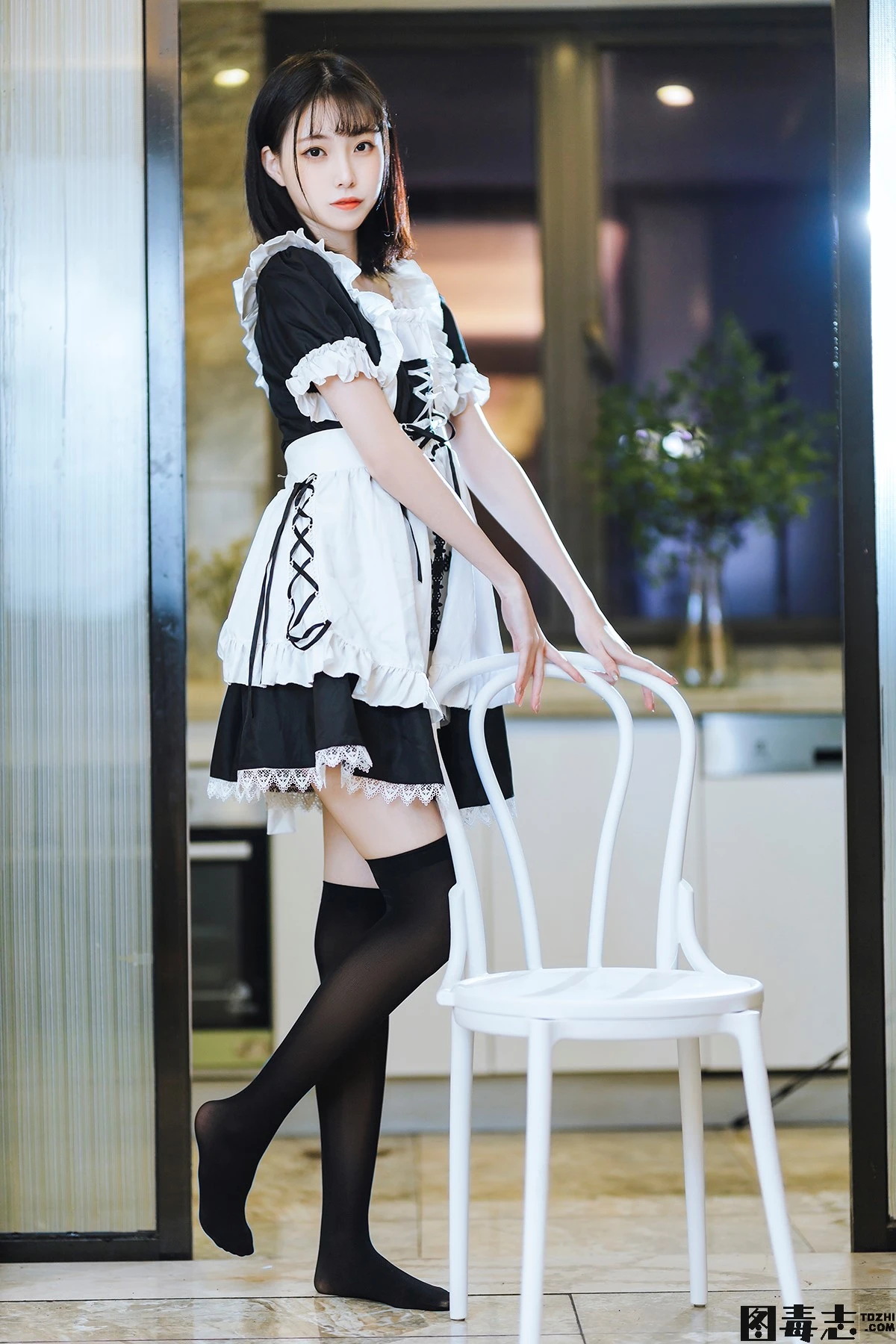 [许岚LAN] 短裙女仆-光影社区