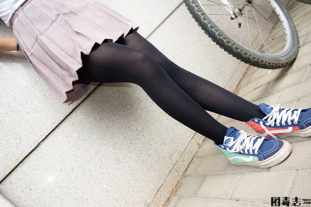 [森萝财团] BETA-002 黑丝运动风-光影社区