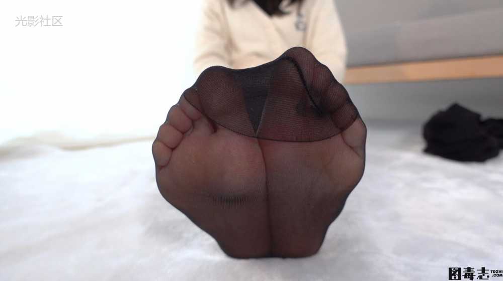 [森萝财团] JKFUN-047 小夜 黑丝禁锢的果足TK-光影社区