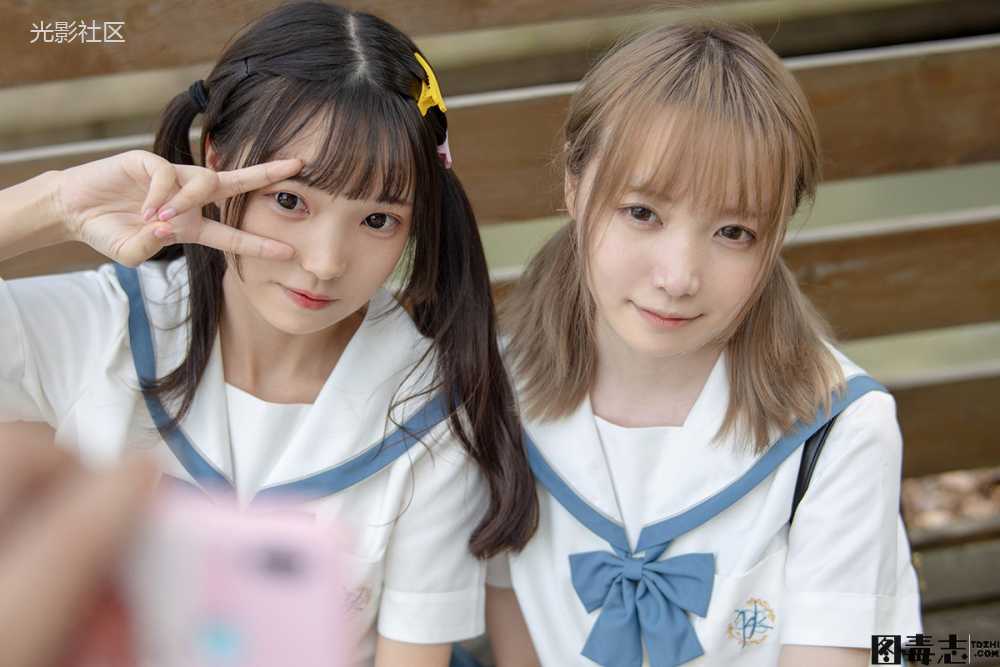 [森萝财团] JKFUN-025 默陌&Aika 80D白丝过膝袜-光影社区