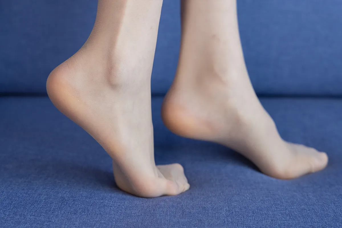 [BoBoSocks袜啵啵] No.401 芝士-高跟鞋、肉丝、裸足-光影社区