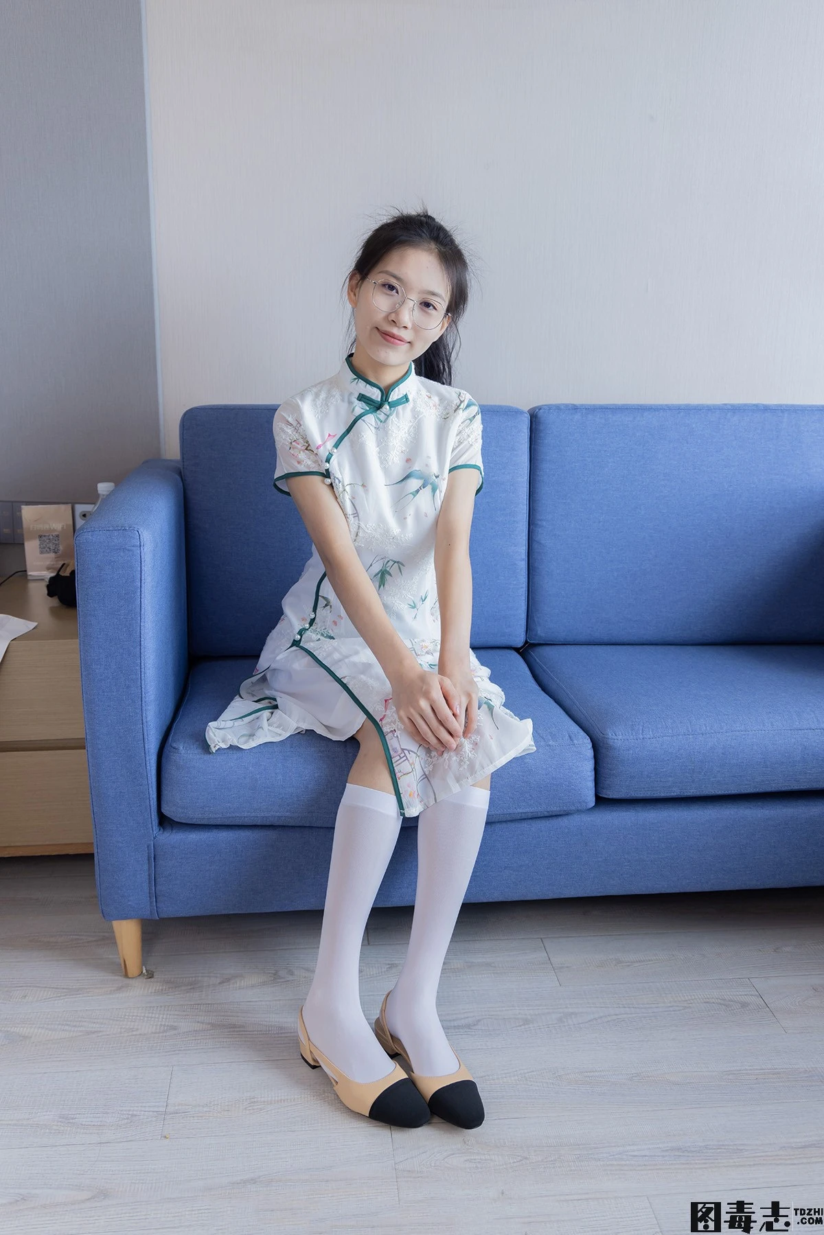 [BoBoSocks袜啵啵] No.371 芝士-平底鞋、高跟凉鞋、厚白丝小腿袜、短白丝-光影社区