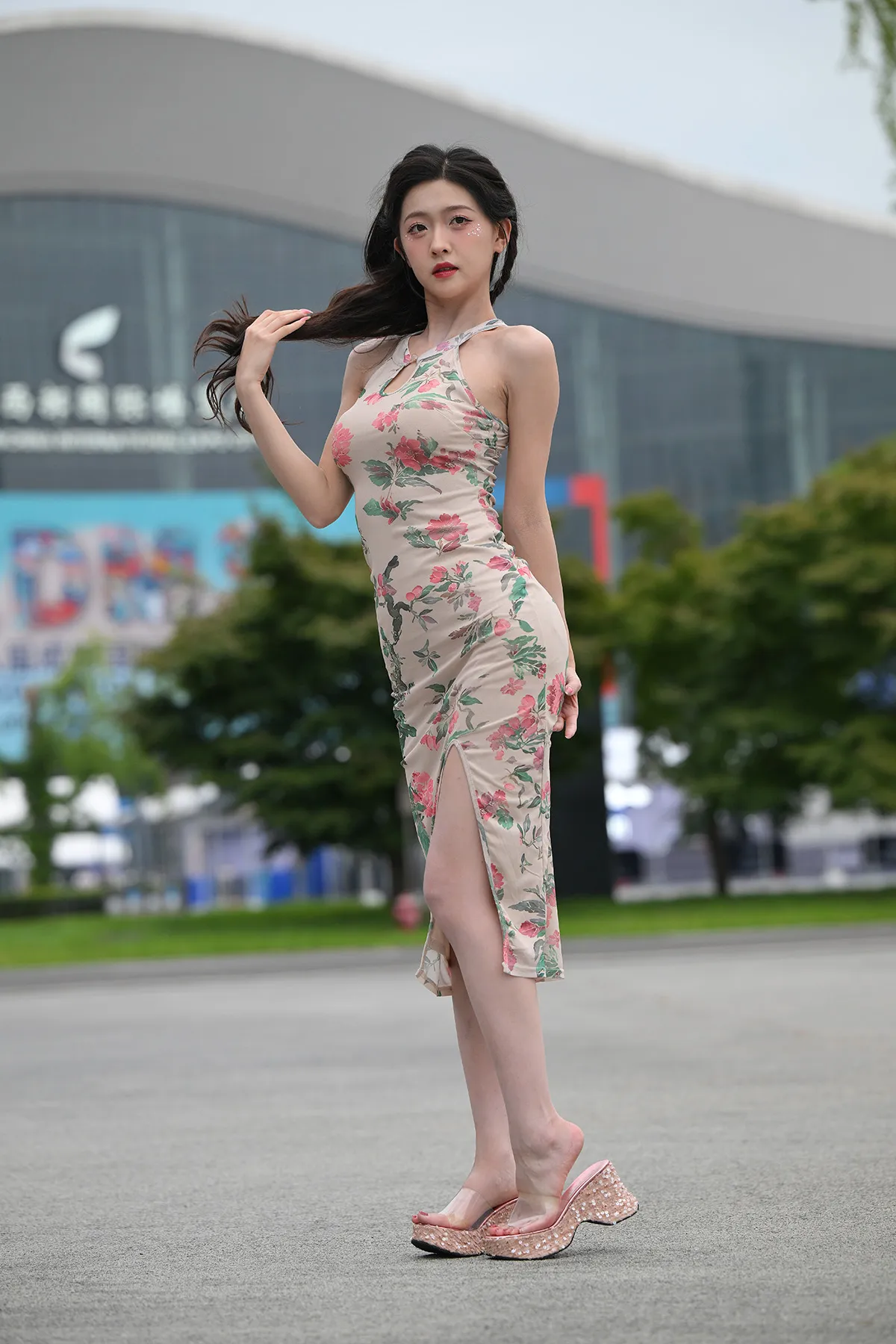 [任绵绵] 美足旗袍风-光影社区