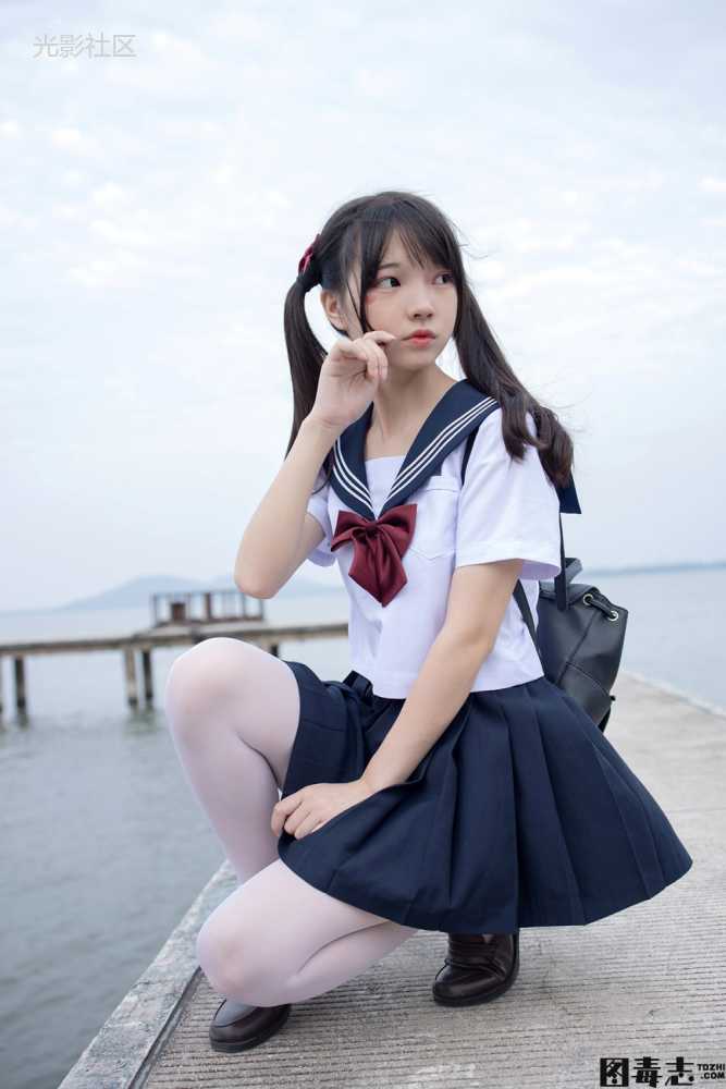 [森萝财团] JKFUN-028 默陌 15D白丝 抑郁湖边与绝望天台-光影社区