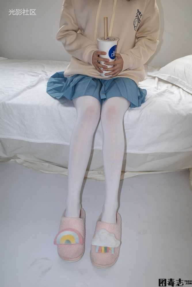 [森萝财团] 有料024 小香 白丝双马尾萝莉-光影社区