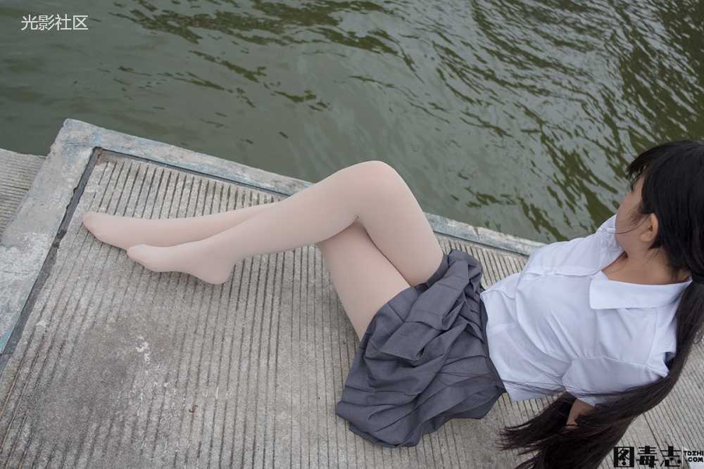 [森萝财团] BETA-005 水边肉丝裤袜-光影社区
