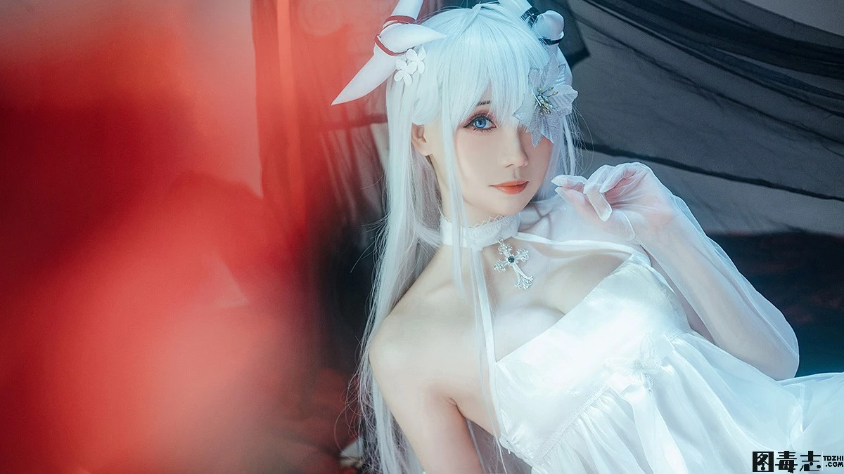 [美丝映画] Vol.004 轻制服小姐姐-光影社区