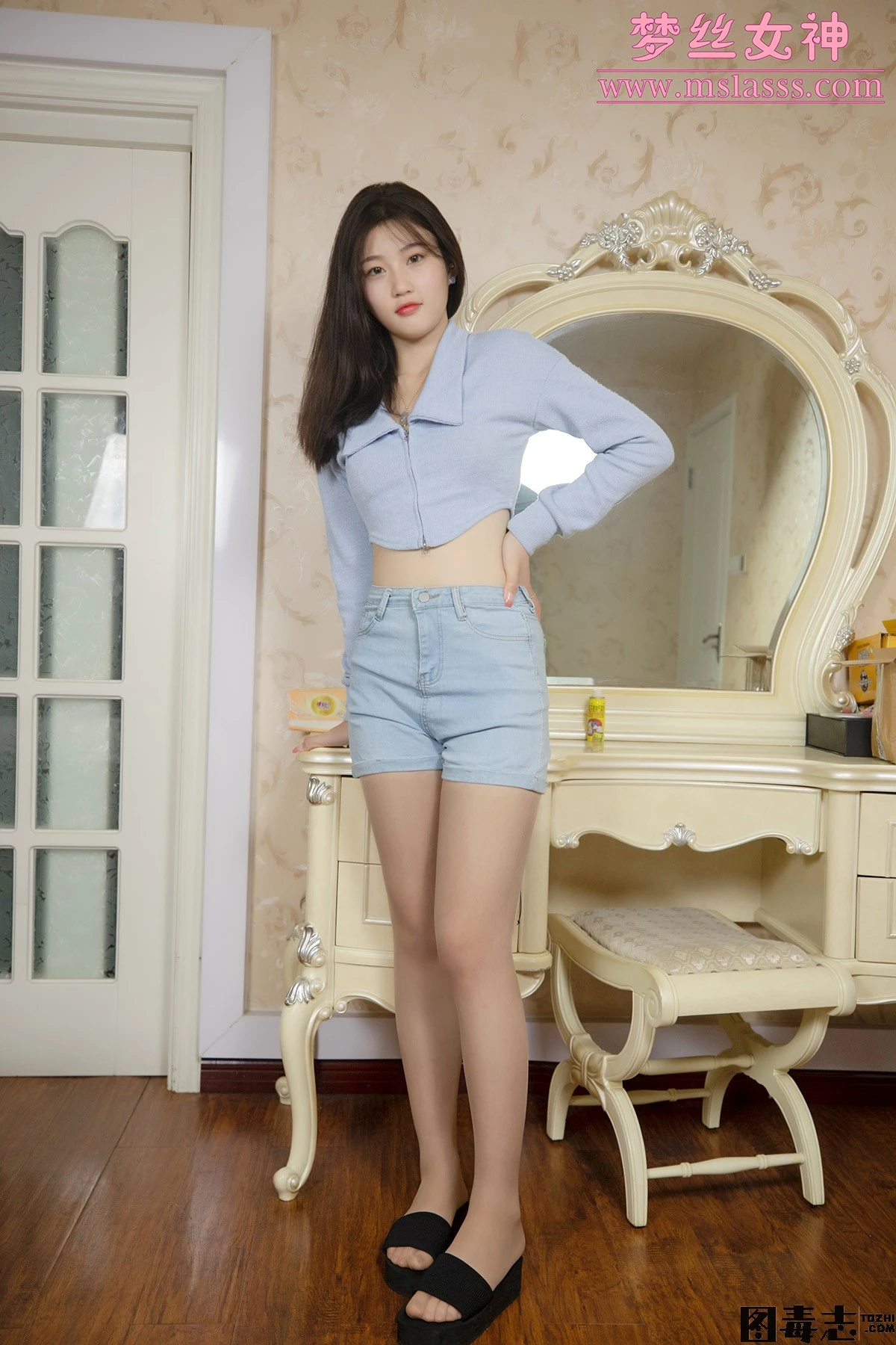 [MSLASS]梦丝女神 – 小亦菲 新模超小蛮腰-光影社区