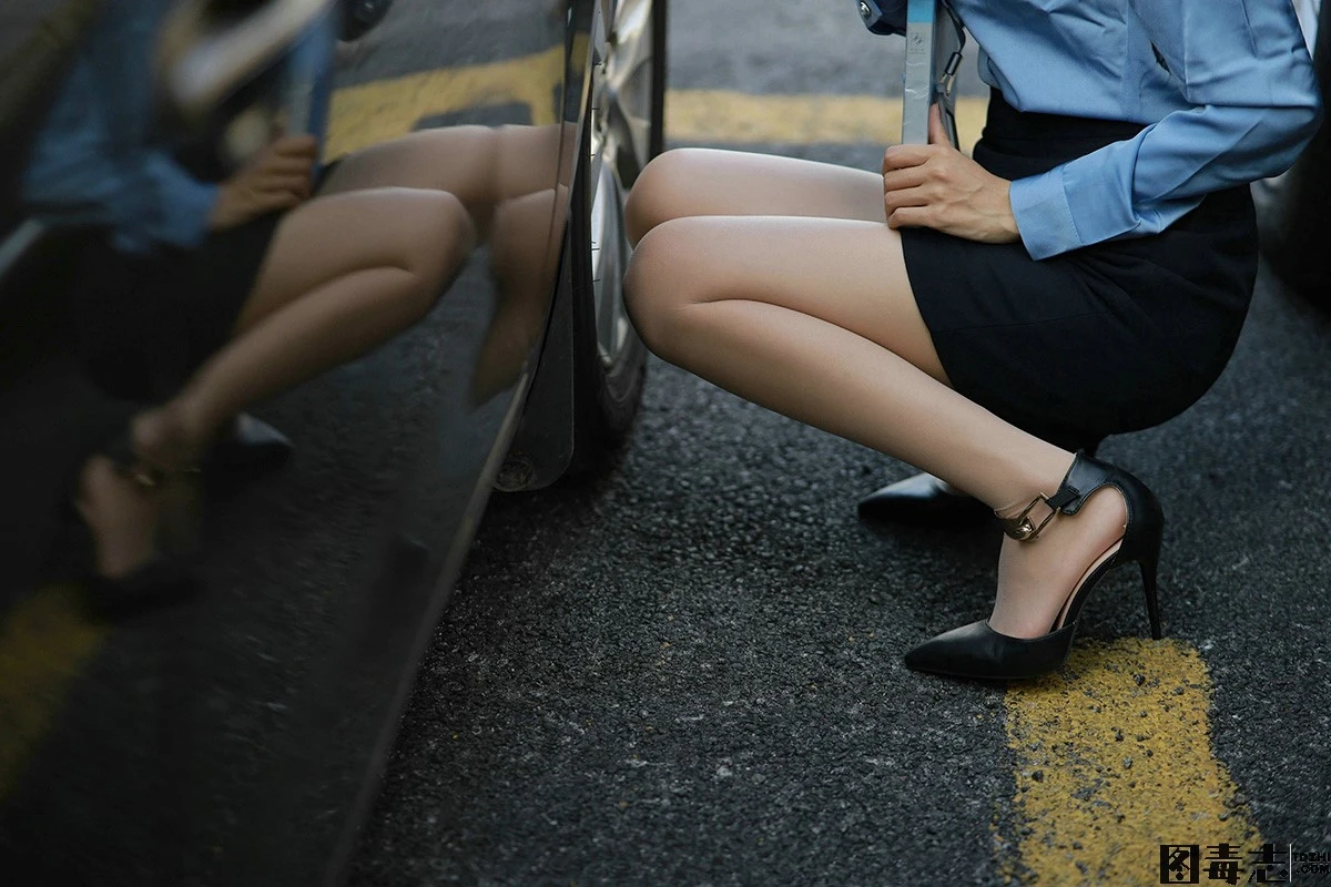 [IESS异思趣向] 模特：美子《美女业务员》-光影社区