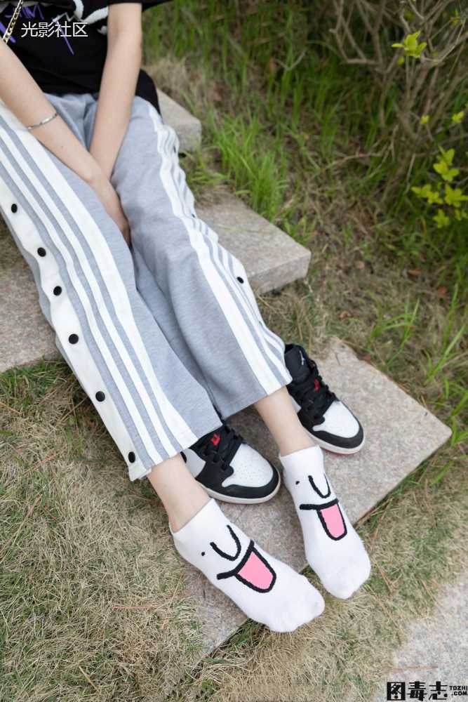 [BoBoSocks袜啵啵] No.023 稚予-AJ、白色短棉袜、裸足-光影社区