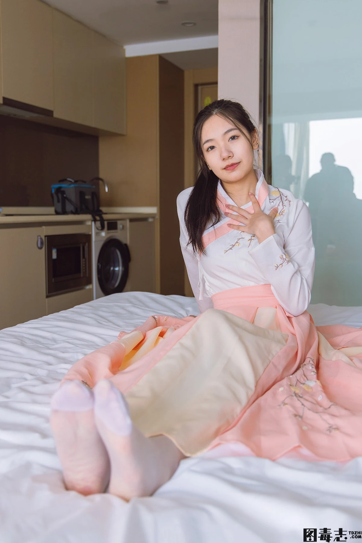 [BoBoSocks袜啵啵] No.311 小甜豆-布鞋、白丝、裸足、古装-光影社区