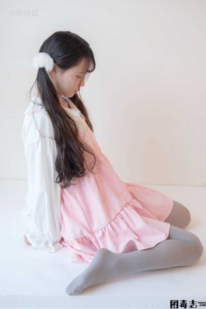 [森萝财团] X-015 灰丝可爱小萝莉-光影社区