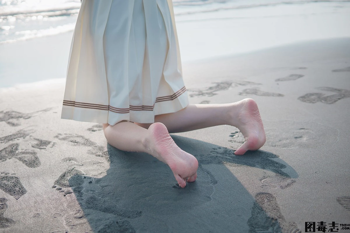 [Limerence原创] No.044 海蓝 JK盛夏服海边戏水-光影社区