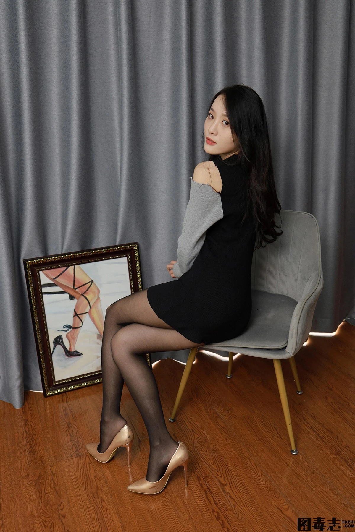 [IESS异思趣向] 模特：婉萍《长腿画中人》-光影社区