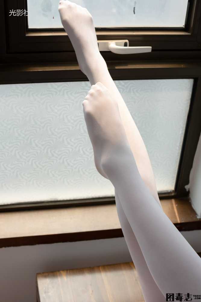 [森萝财团] 爱花写真 ALPHA-003 白丝水手服-光影社区